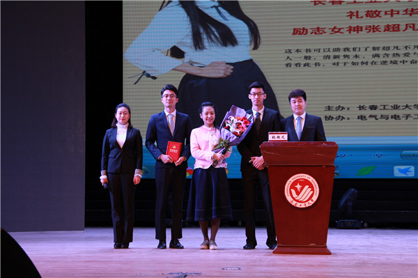 璧佃秴鍑?JPG 璧佃秴鍑?JPG